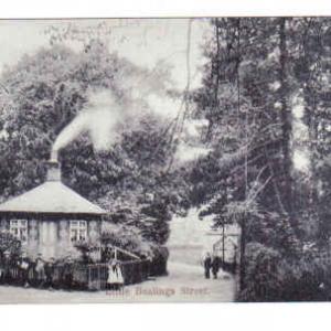 Post Card of gatehouse to Manor House 1900s - now Church Lodge